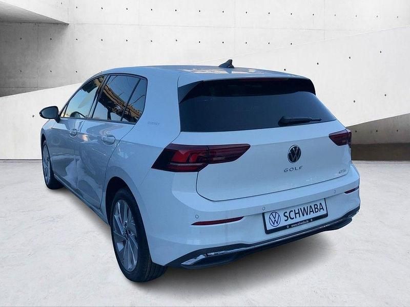 Neu VW Golf VIII 116 PS (85 kW) 2026 Weiß Limousine