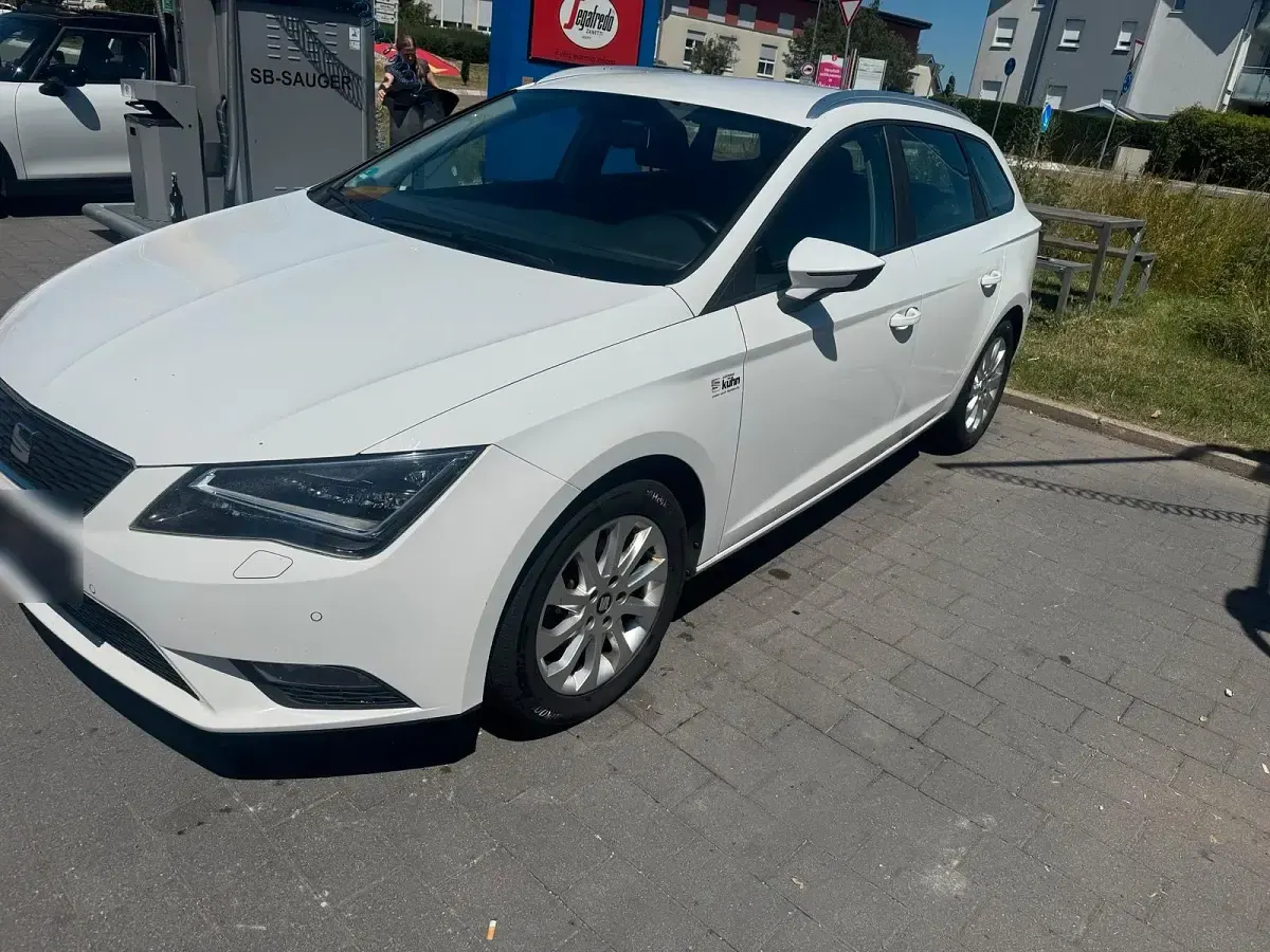 Gebraucht Seat Leon 150 PS (110 kW) 2014 Weiß Kombi