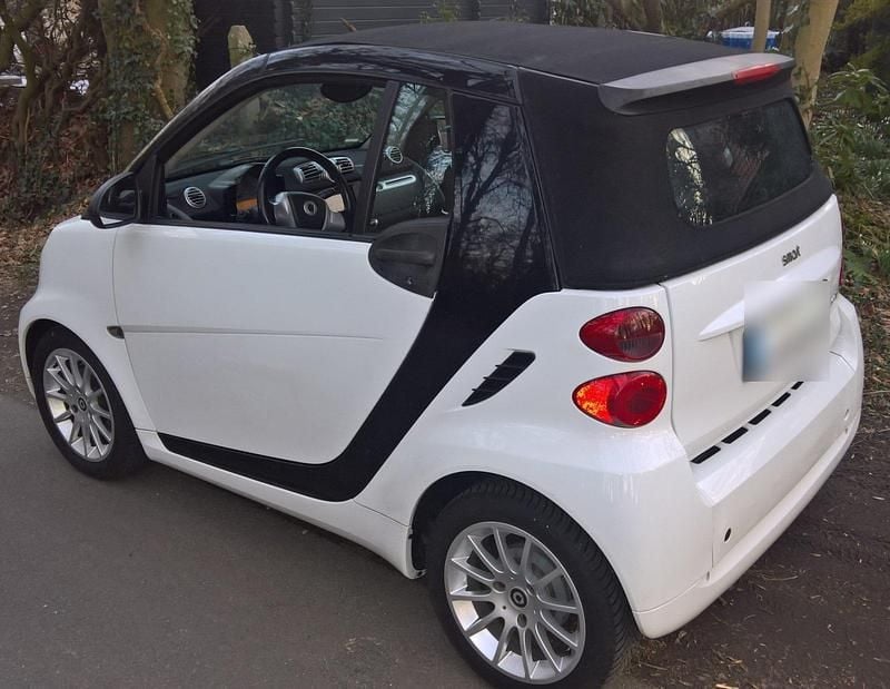 Gebraucht Smart ForTwo Cabrio 2011 Weiß Cabrio