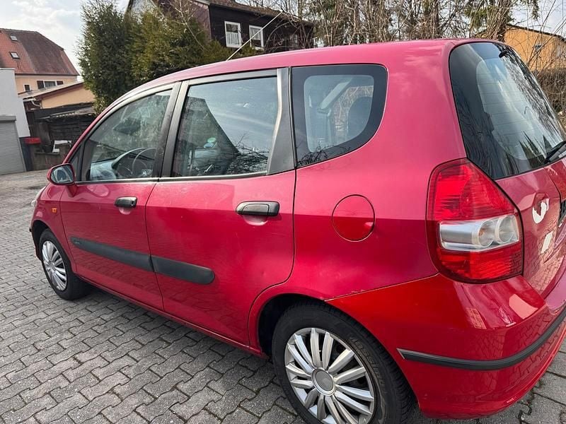 Gebraucht Honda Jazz 83 PS (61 kW) 2003 Rot Kleinwagen
