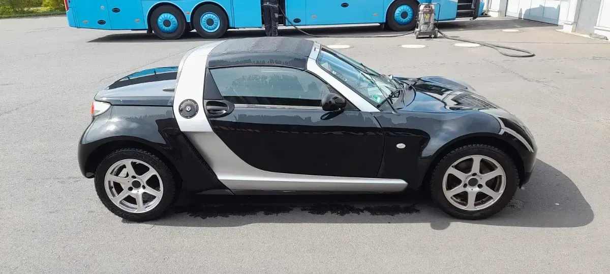 Gebraucht Smart Roadster 61 PS (44 kW) 2005 Schwarz Cabrio