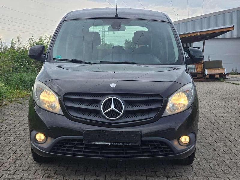 Gebraucht Mercedes Citan 111 110 PS (80 kW) 2014 Schwarz Kombi