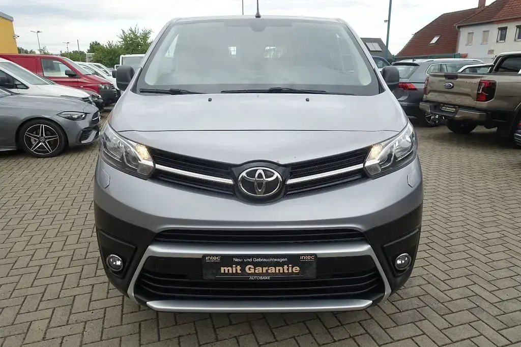 Gebraucht Toyota Proace 144 PS (105 kW) 2022 Grau Van / Kleinbus