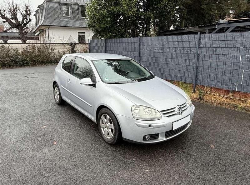 Gebraucht VW Golf V 80 PS (58 kW) 2007 Reflexsilber metallic Limousine
