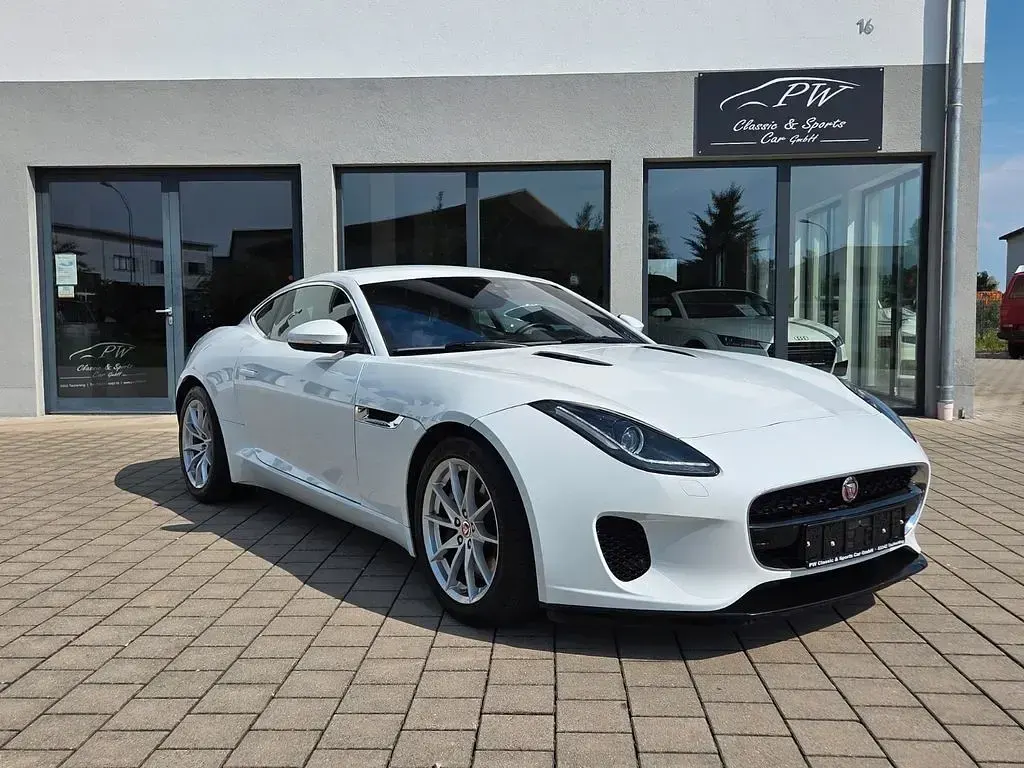 Gebraucht Jaguar F-Type 300 PS (220 kW) 2018 Weiß Coupé
