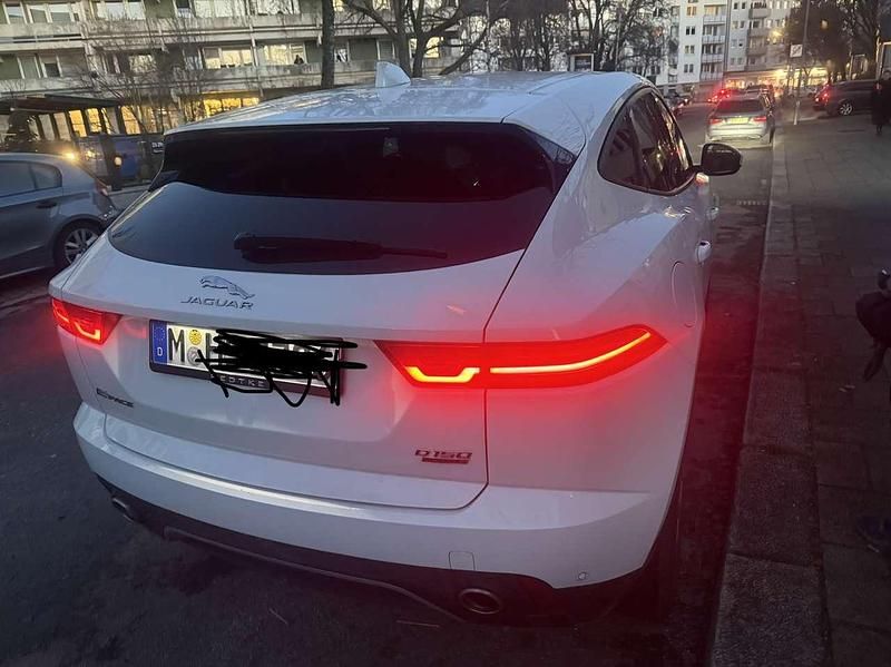 Gebraucht Jaguar E-Pace 150 PS (110 kW) 2018 SUV