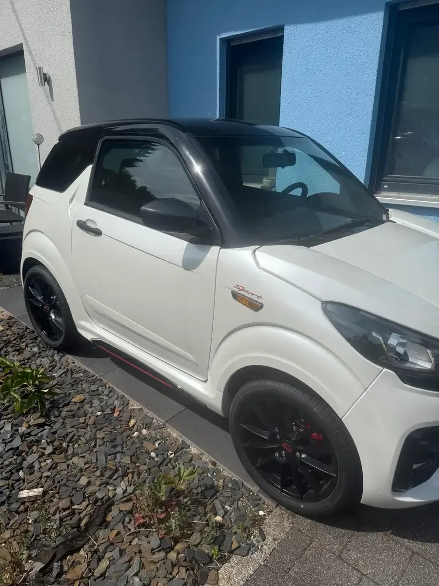 Gebraucht Ligier JS50 45 PS (33 kW) 2024 Weiß Kleinwagen