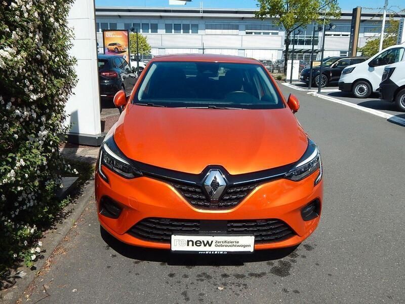 Gebraucht Renault Clio V Intens 131 PS (96 kW) 2020 Valenciaorange Kleinwagen