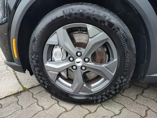 Gebraucht Ford Mustang Mach-E Basis 197 kW (269 PS) 2021 Iridiumschwarz metallic SUV