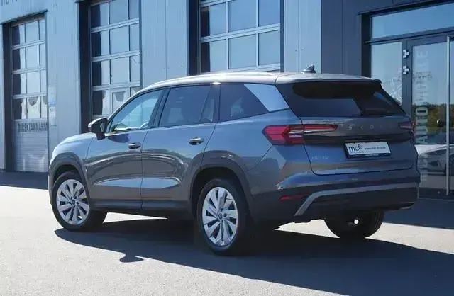 Gebraucht Skoda Kodiaq Selection 150 PS (110 kW) 2025 Graumetallic SUV