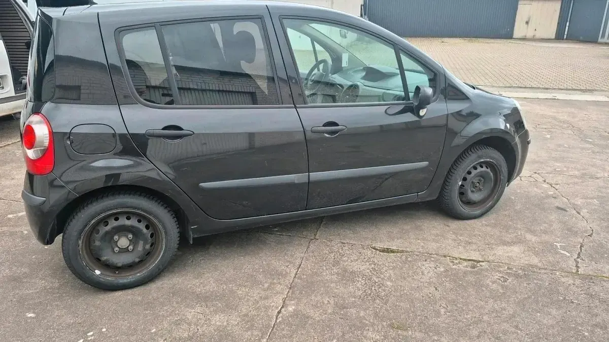 Gebraucht Renault Modus 75 PS (55 kW) 2007 Schwarz Van / Kleinbus