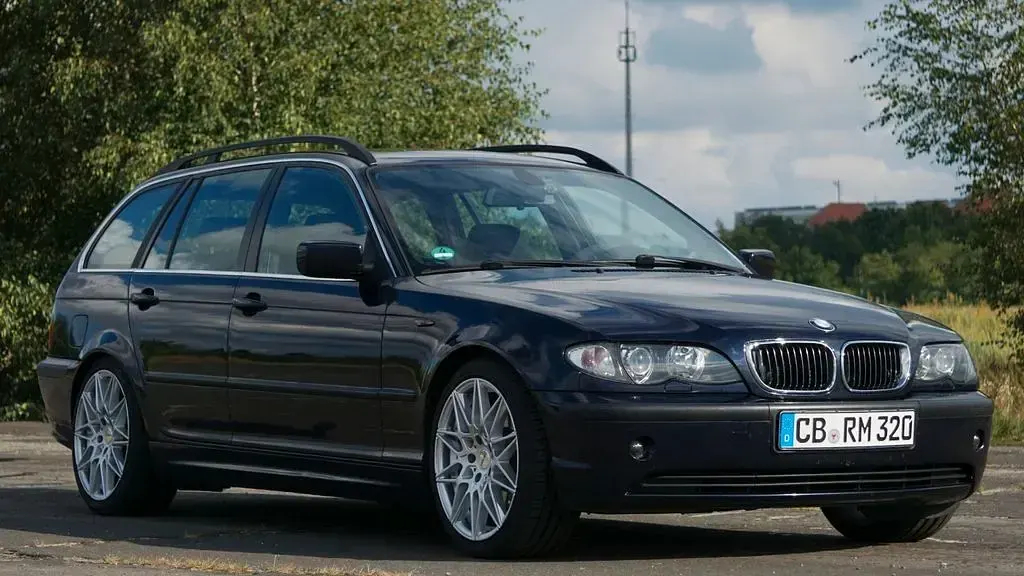 Gebraucht BMW 320 Cabriolet Performance 170 PS (125 kW) 2004 Blau Cabrio