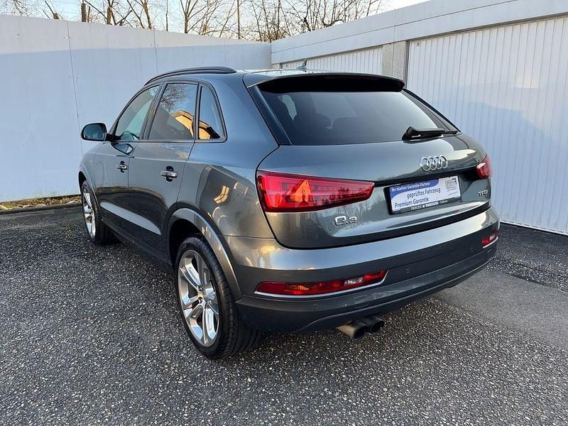 Gebraucht Audi Q3 S-Line 150 PS (110 kW) 2016 Grau SUV