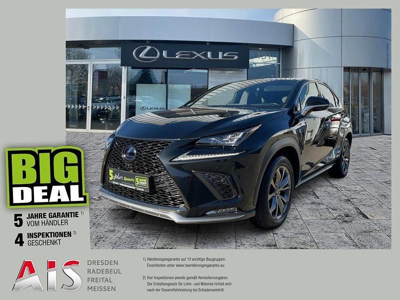 Graphite black Gebraucht 2019 Lexus NX300h Sport Line SUV | 31.890 € (Fairer Preis) - Bild 1/3