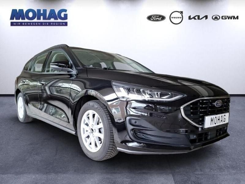 Gebraucht Ford Focus Cool & Connect 125 PS (91 kW) 2022 Schwarz Kombi