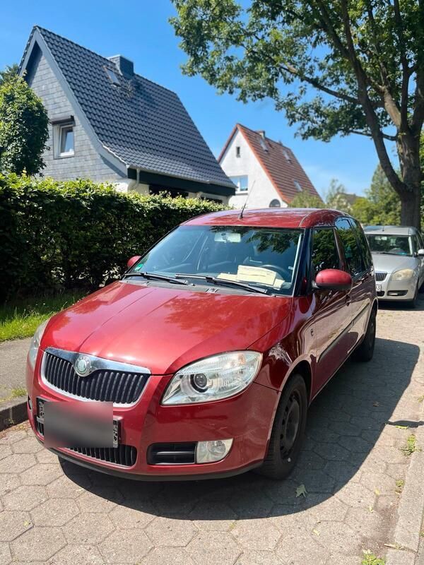 Rot Gebraucht 2007 Skoda Roomster Kombi | 1.299 € (Guter Preis) - Bild 1/4