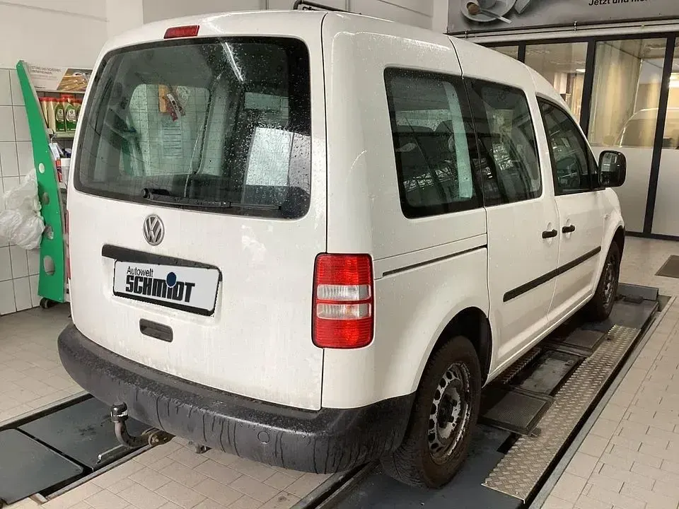 Gebraucht VW Caddy 102 PS (75 kW) 2014 Weiß Van / Kleinbus