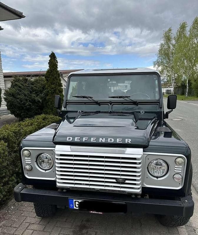 Gebraucht 2015 Land Rover Defender SE SUV | 45.400 € (Superpreis) - Bild 1/4