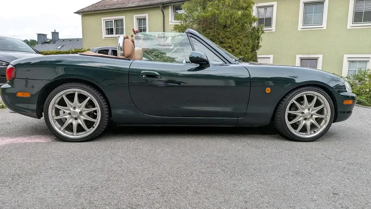 Gebraucht Mazda MX5 110 PS (80 kW) 1999 Grün Cabrio