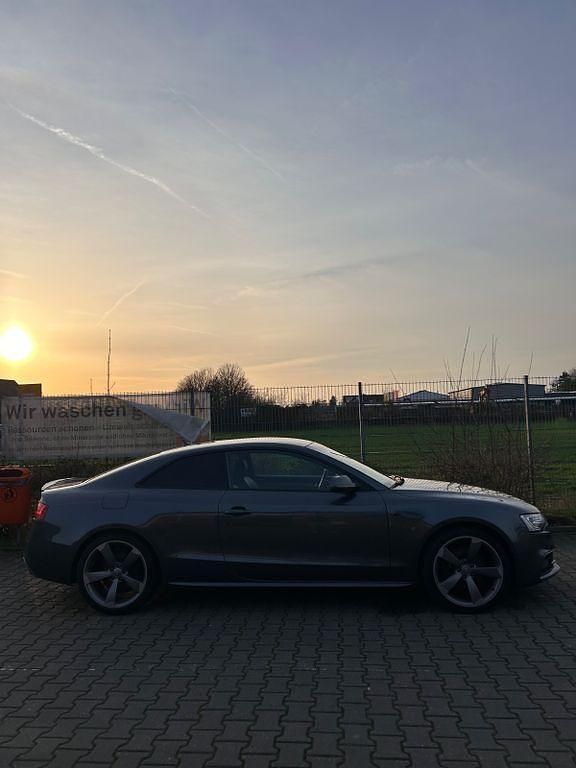 Gebraucht Audi A5 Design 245 PS (180 kW) 2012 Grau Coupé