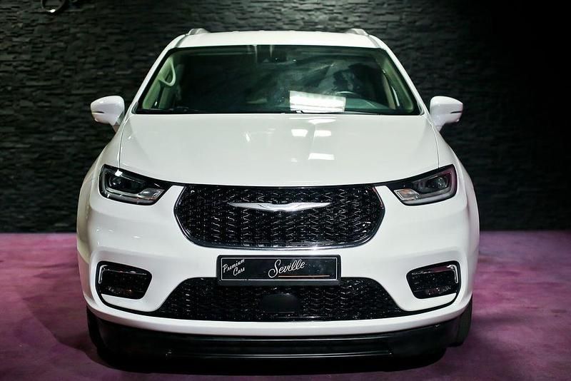 Gebraucht Chrysler Pacifica 291 PS (214 kW) 2021 Weiß Van / Kleinbus