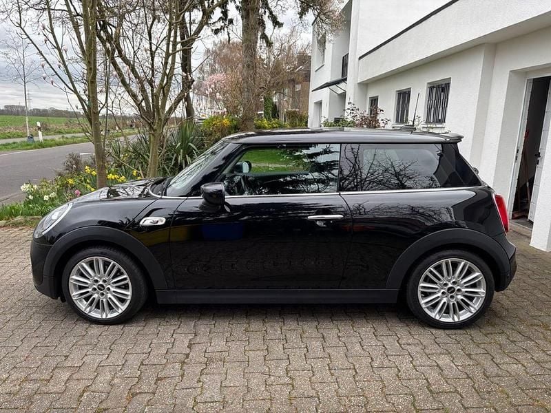 Gebraucht Mini Cooper S 192 PS (141 kW) 2020 Schwarz Kleinwagen