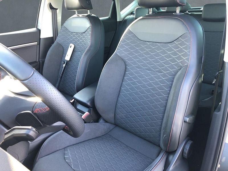 Gebraucht Seat Ateca FR 150 PS (110 kW) 2025 Grau SUV