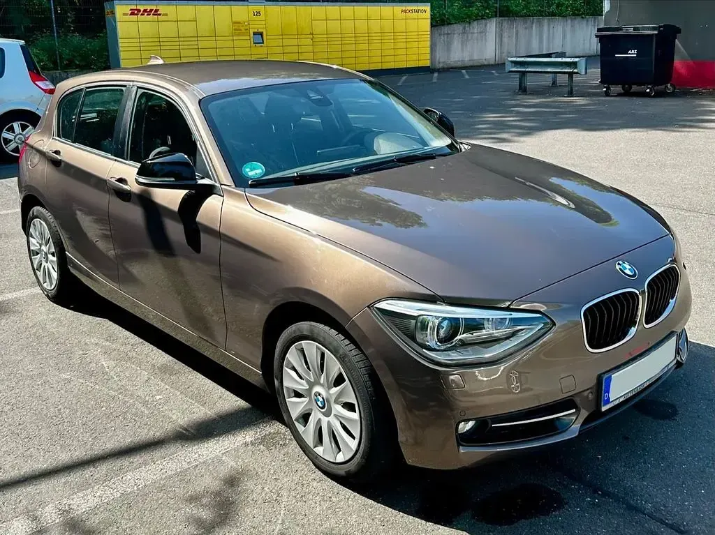 Gebraucht BMW 118 Sport Line 170 PS (125 kW) 2015 Braun Kleinwagen