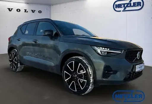 Gebraucht Volvo XC40 Ultra 197 PS (144 kW) 2026 Grün SUV