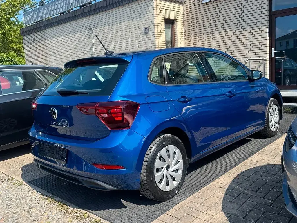 Gebraucht VW Polo IQ Drive 95 PS (69 kW) 2023 Blau Kleinwagen