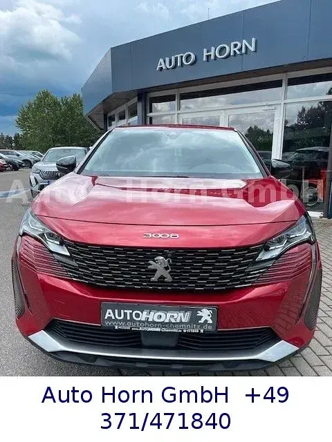 Gebraucht Peugeot 3008 Allure 131 PS (96 kW) 2022 Rot SUV
