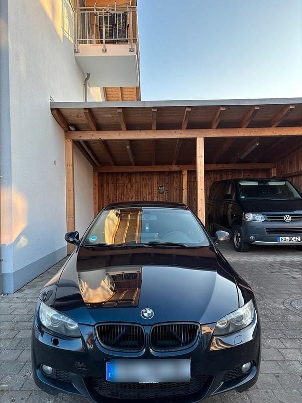 Blau Gebraucht 2011 BMW 320 M Sport Coupé | 6.500 € (Superpreis) - Bild 1/4