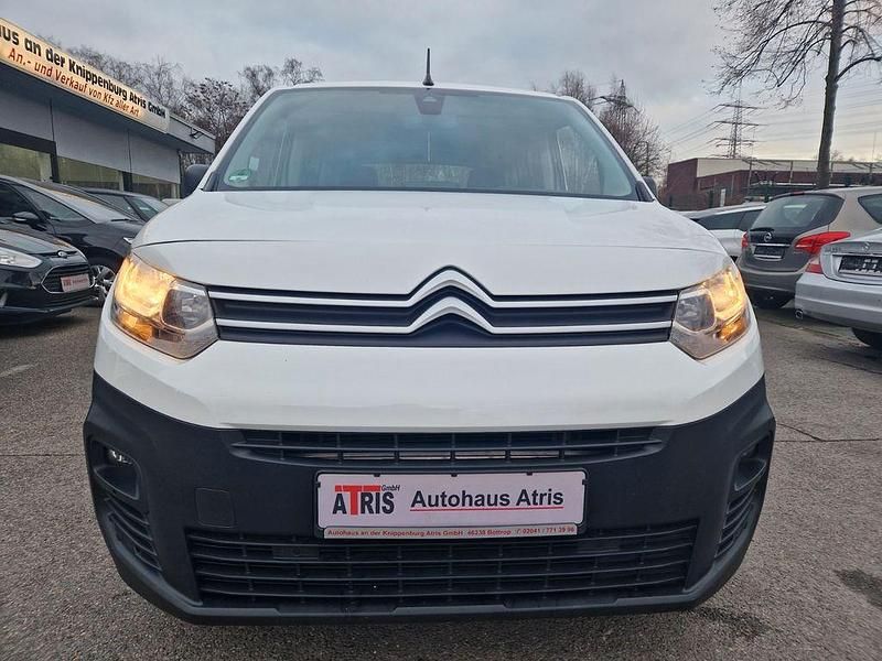 Weiß Gebraucht 2022 Citroën Berlingo Live Van / Kleinbus | 10.800 € (Fairer Preis) - Bild 1/2