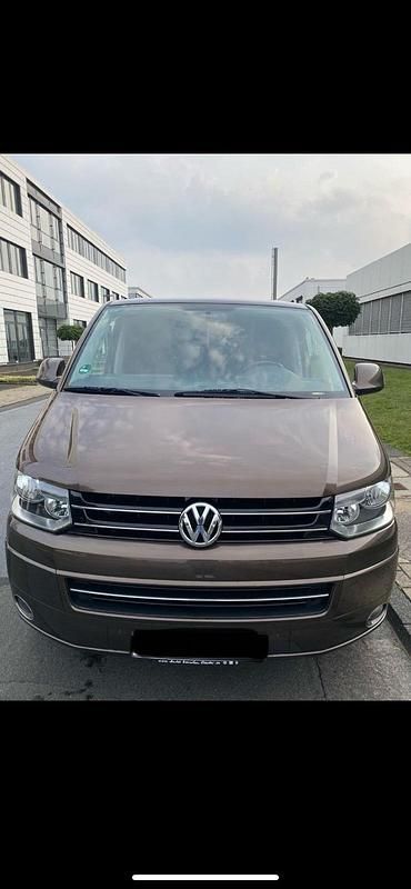 Braun Gebraucht 2012 VW T5 Van | 18.900 € (Etwas zu teuer) - Bild 1/4