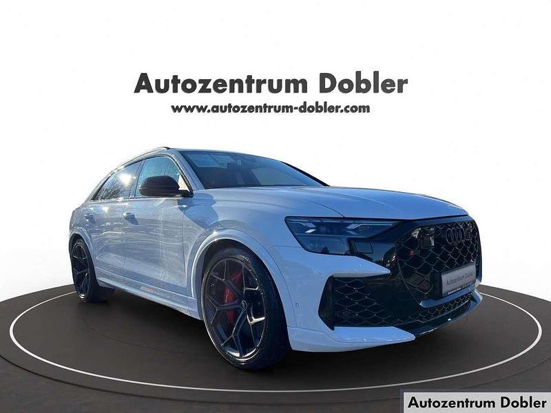 Neu Audi RS Q8 Performance 640 PS (470 kW) 2025 Carraraweiss SUV