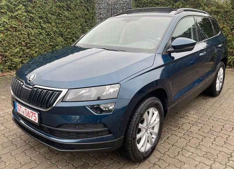 Blau Gebraucht 2020 Skoda Karoq Style SUV | 19.500 € (Superpreis) - Bild 1/4