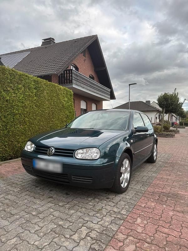 Grün Gebraucht 2004 VW Golf IV Pacific Kleinwagen | 2.200 € (Fairer Preis) - Bild 1/4
