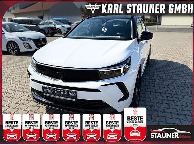 Weiss (metallic) Gebraucht 2023 Opel Grandland X GSe SUV | 22.980 € (Guter Preis) - Bild 1/2