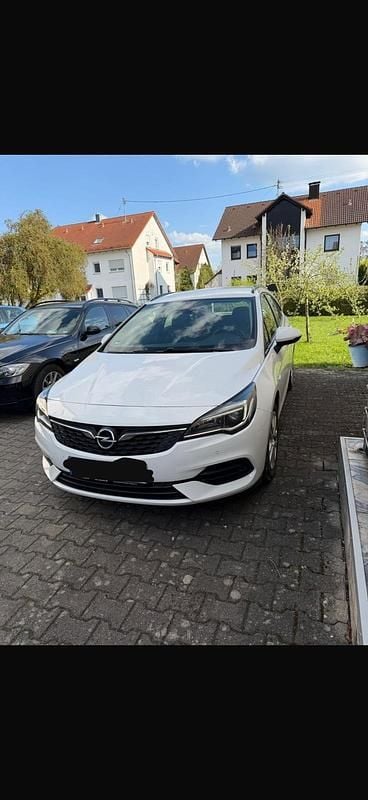 Second-hand Opel Astra 105 CP (77 kW) 2020 Alb Break