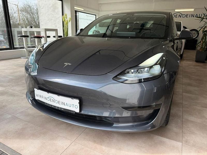 Gebraucht Tesla Model 3 Standard Range 239 kW (325 PS) 2022 Grau Limousine