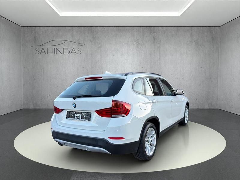 Gebraucht BMW X1 Advantage 184 PS (135 kW) 2015 Weiß SUV