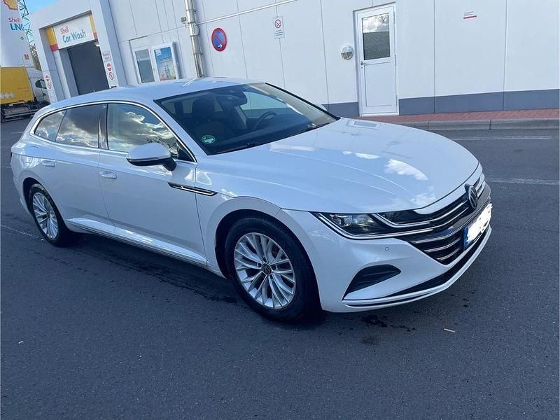 Weiß Gebraucht 2022 VW Arteon Basis Limousine | 21.900 € - Bild 1/4