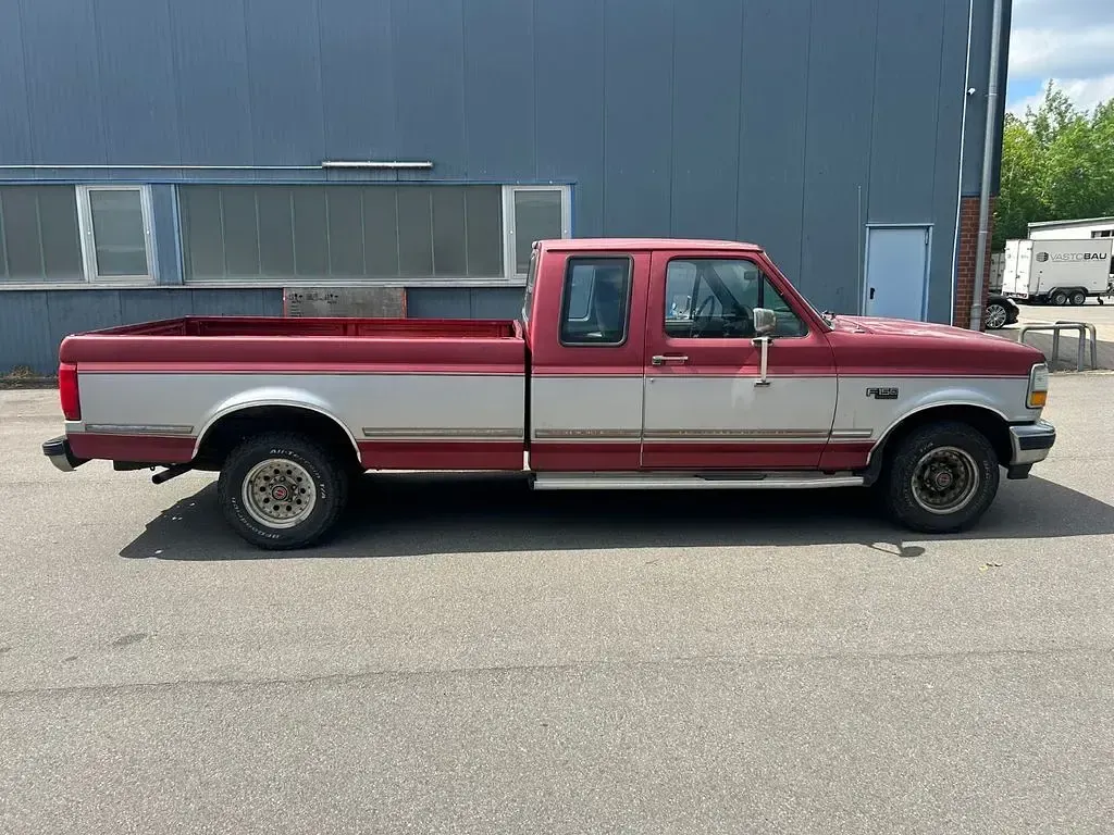 Gebraucht Ford V8 XLT 1993 Rot SUV