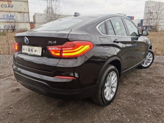 Gebraucht BMW X4 190 PS (139 kW) 2018 Schwarz metallic SUV