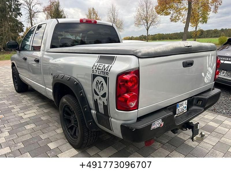 Gebraucht Dodge Ram 345 PS (253 kW) 2008 Silber Pickup