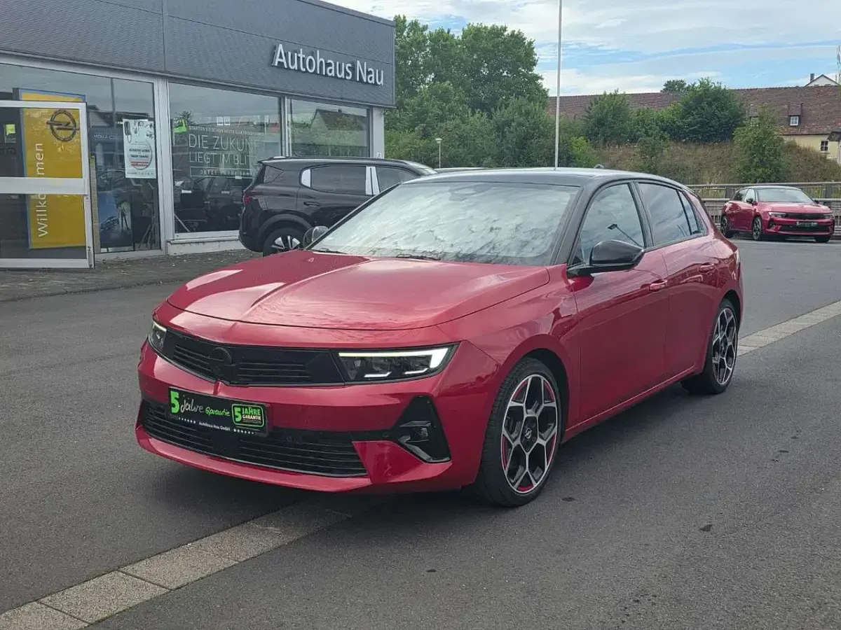 Gebraucht Opel Astra GS Line 181 PS (133 kW) 2022 Chili rot/kardio rot Kleinwagen