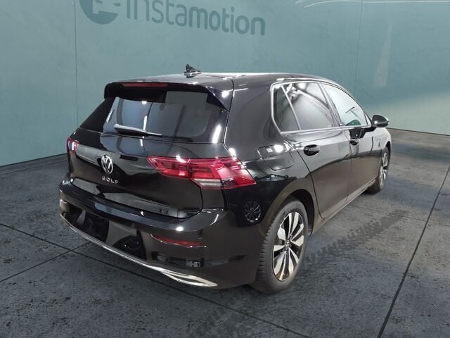 Gebraucht VW Golf VIII Move 150 PS (110 kW) 2024 Schwarz Limousine