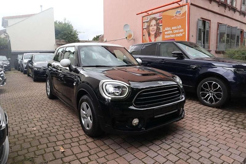 Schwarz Gebraucht 2018 Mini Cooper Countryman SUV | 15.300 € (Fairer Preis) - Bild 1/4