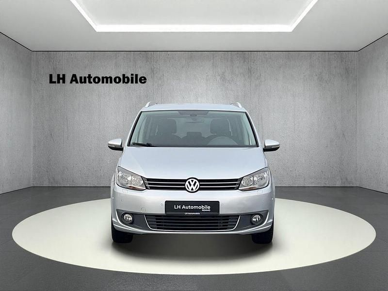 Gebraucht VW Touran Cup 105 PS (77 kW) 2014 Silber Van / Kleinbus