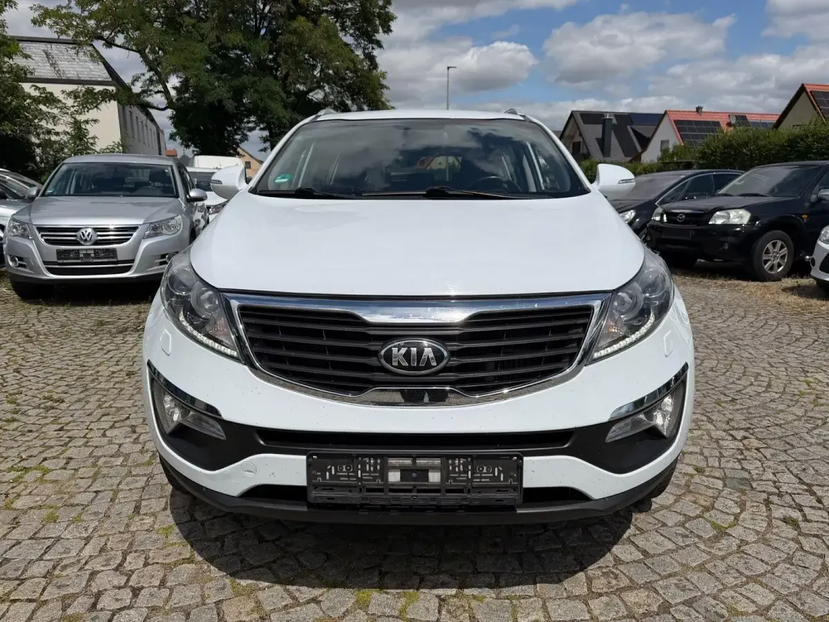 Gebraucht Kia Sportage Spirit 116 PS (85 kW) 2012 Weiß SUV